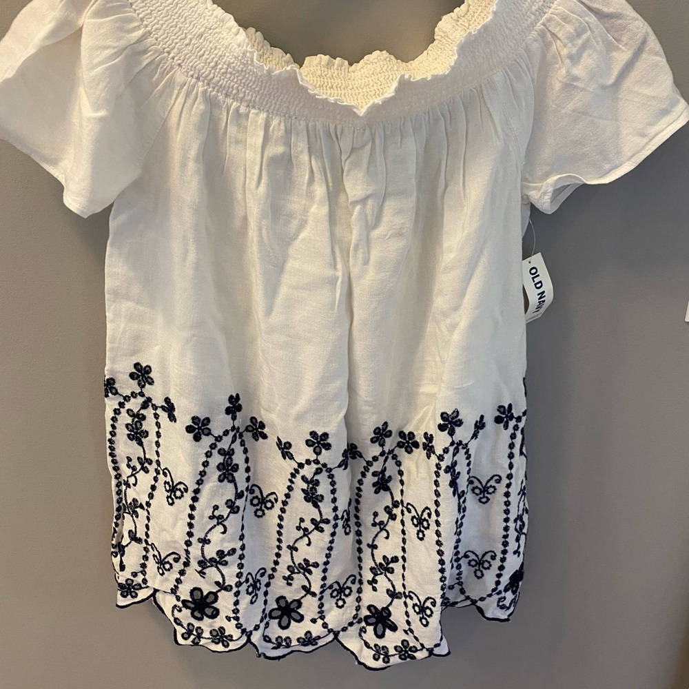 Old Navy peasant top size S